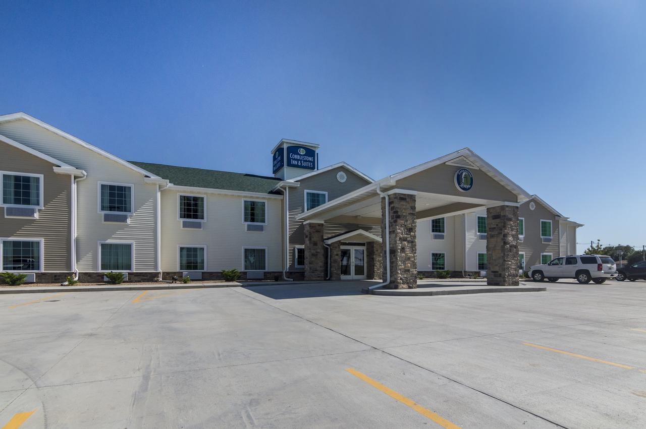 Cobblestone Inn & Suites - Lakin Exterior photo