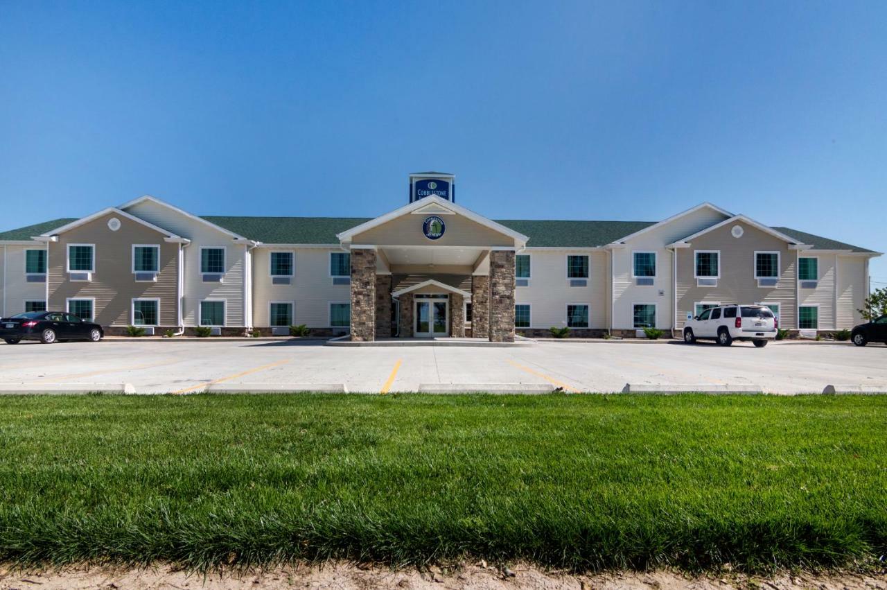 Cobblestone Inn & Suites - Lakin Exterior photo